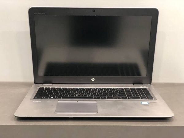 لپ تاپ HP 850 به رایانه شخصی کوچک، سبک و قابل حمل گفته می‌شود. مشخصات لپ تاپ مشخصات محصول cpu i5 6thram: 8ssd: 256vga: intel